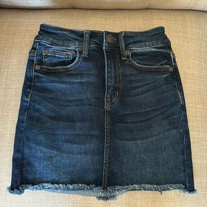 American Eagle Dark Jean Skirt Size 00